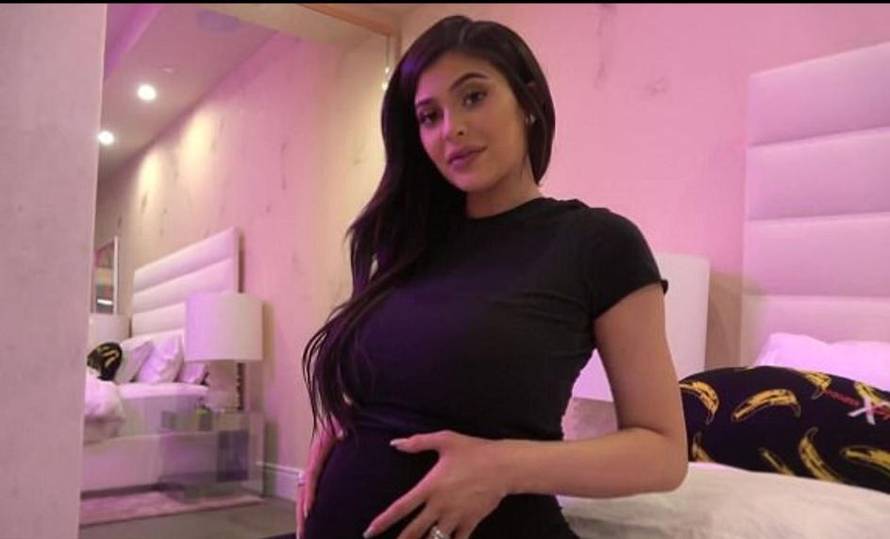 Bivši Kylie Jenner želi DNK test Stormi: 'Možda je moja'