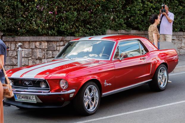 Manifestacija RetroOpatija