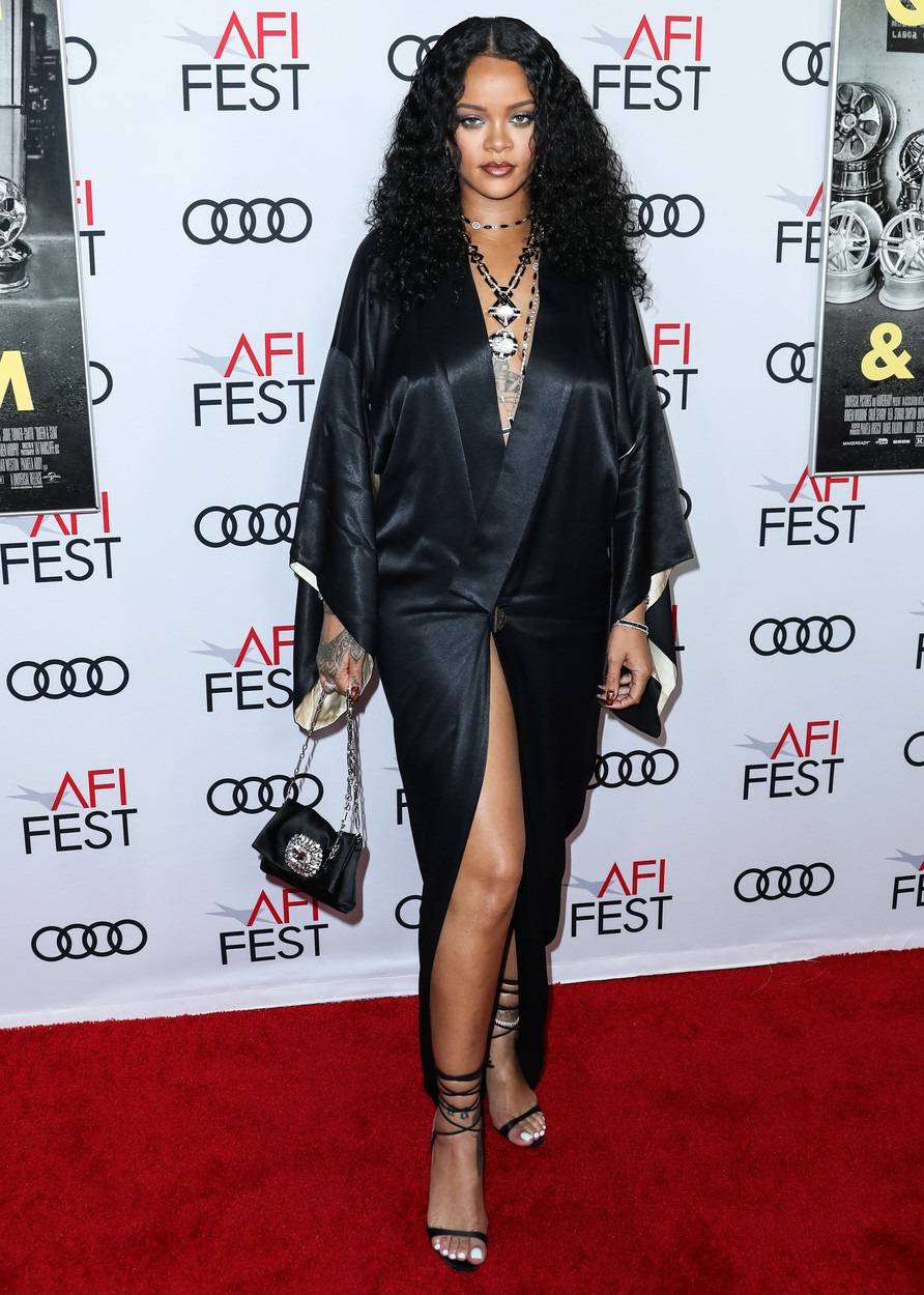 Rihanna Arrives At The AFI FEST 2019 Opening Night Gala - Premiere Of Universal Pictures' 'Queen And Slim'