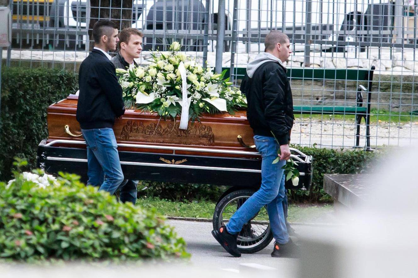 Pogreb Marina Bobana, jednog od ubijenih u ubilackom pohodu