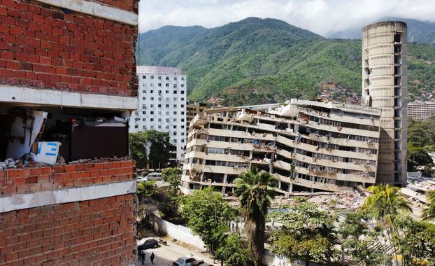 Aftermath of earthquakes in La Guaira