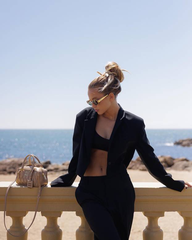 FOTO Zavodljiva Portugalka varala je nogometaša, a sada je osvojila McLarenovu uzdanicu