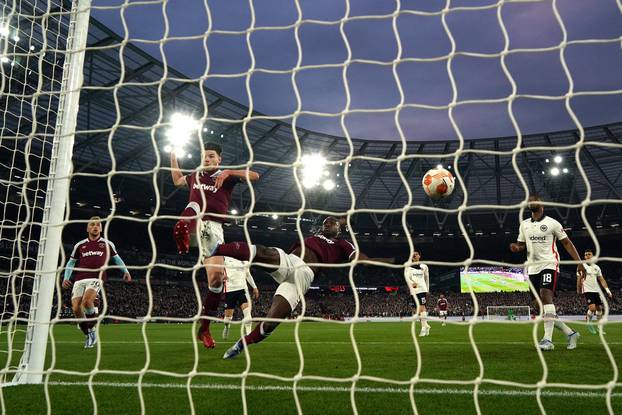 West Ham United v Eintracht Frankfurt - UEFA Europa League - Semifinal - First Leg - London Stadium