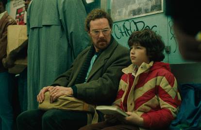 Pogledali smo Netflixovu seriju 'Eric': Potraga rastrojenog oca za sinom (9) koji je nestao...