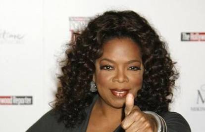 Oprah opet daruje publiku, poklonila je 50 vjenčanica