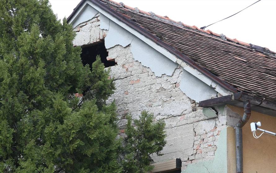 'Taman smo otplatili kredit, a u jednom jutru se sve to urušilo'