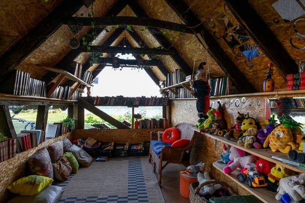 &Scaron;arengrad: Kapetanova ku&cacute;a vlasnice Dine Juri&ccaron;i&cacute; na obali Dunava