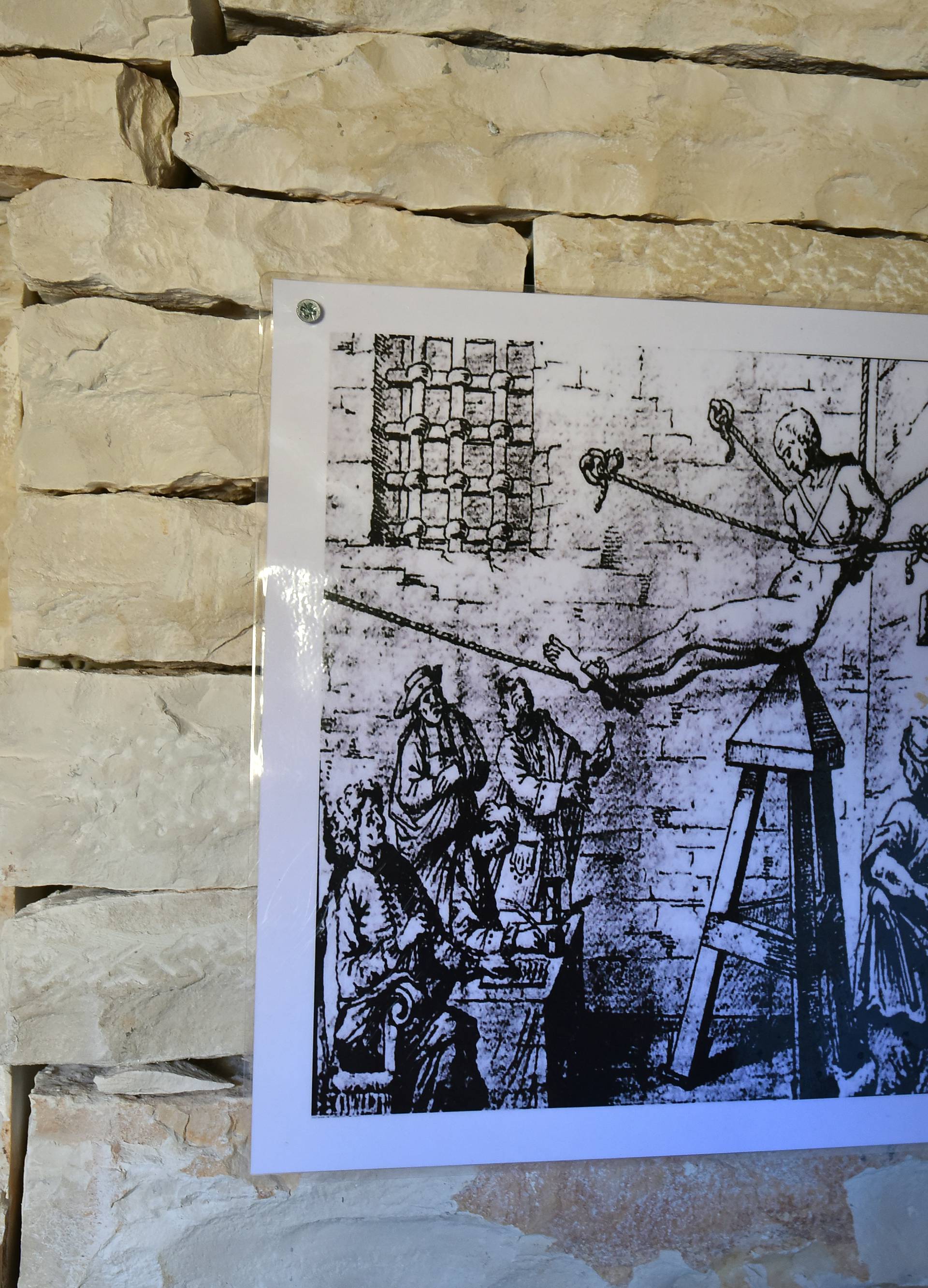 U Istri rezali glave: Dvorac sa spravama za mučenje veliki hit