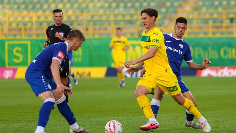 UŽIVO Istra - Slaven 0-0: Tko će do prve pobjede u novoj sezoni?