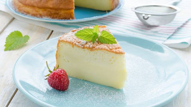 Japanska torta od sira: Topi se u ustima i svi će je brzo zavoljeti