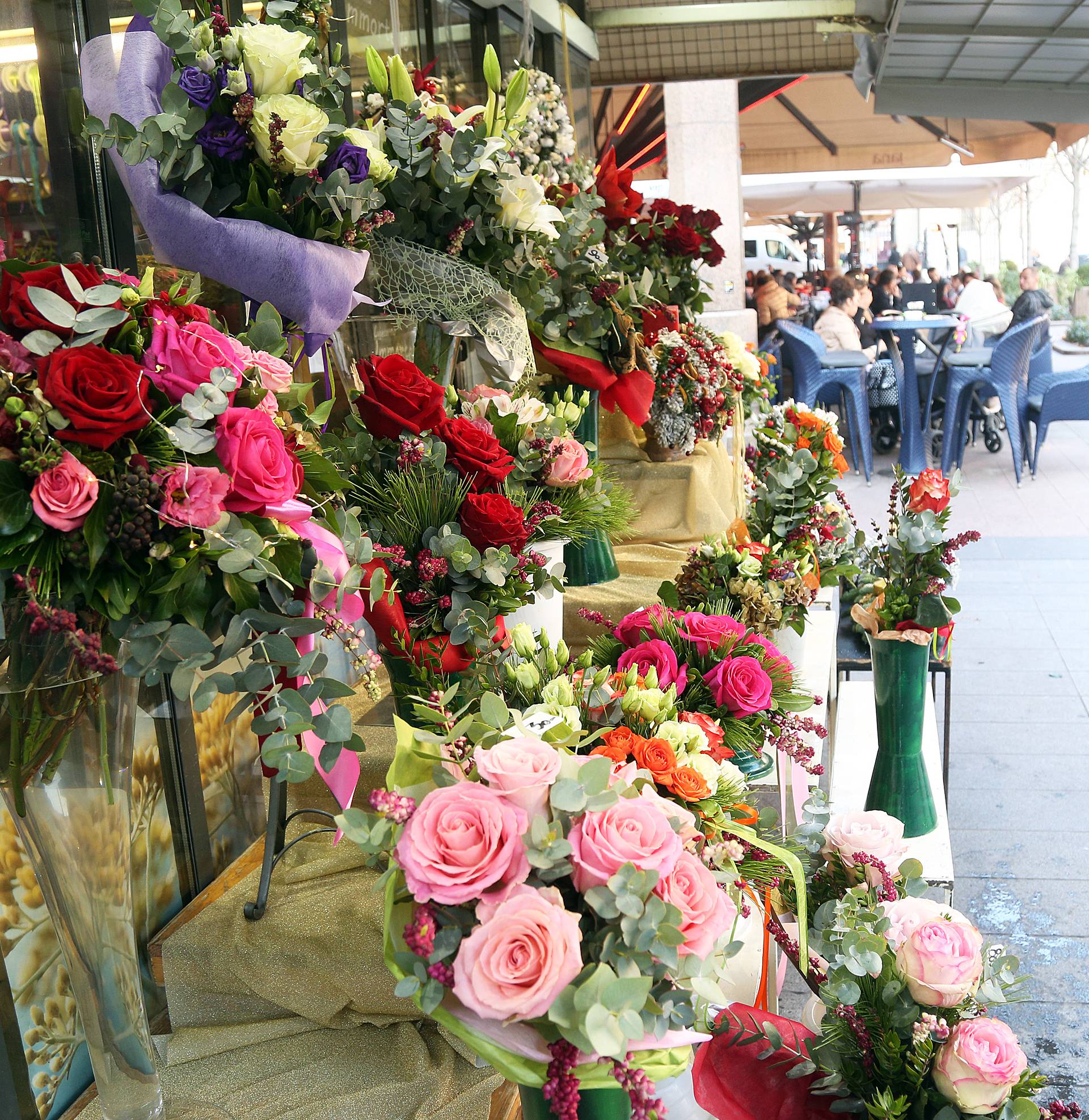 Trgovci u šoku: Cvijeće smiju prodavati samo u okviru kućica