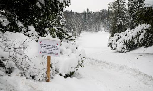 FOTO Debeli minusi: Pogledajte 99 fotki zale&dstrok;ene Hrvatske