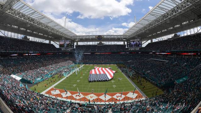 NFL: New England Patriots at Miami Dolphins