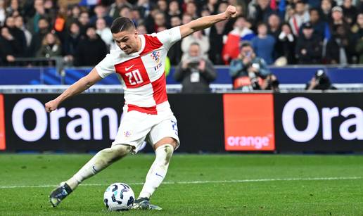Franjo Ivanović nastavlja briljirati! Zabio je dva gola Antwerpenu u borbi za prvaka