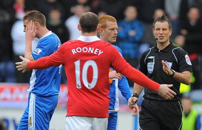 W. Rooneyju prijete 4 utakmice suspenzije zbog laktarenja...