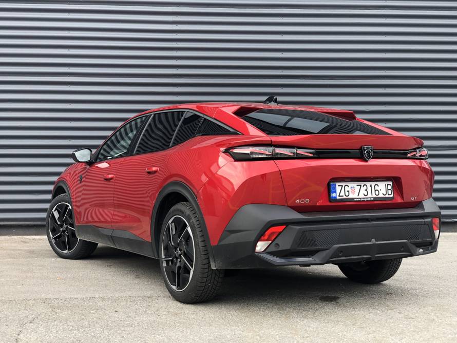 Peugeot 408: Ultimativni crossover svih stilova koji se jako svidio ljubiteljima auta