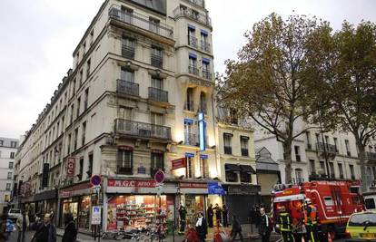 U požaru zgrade u Parizu poginula trudnica i dijete 