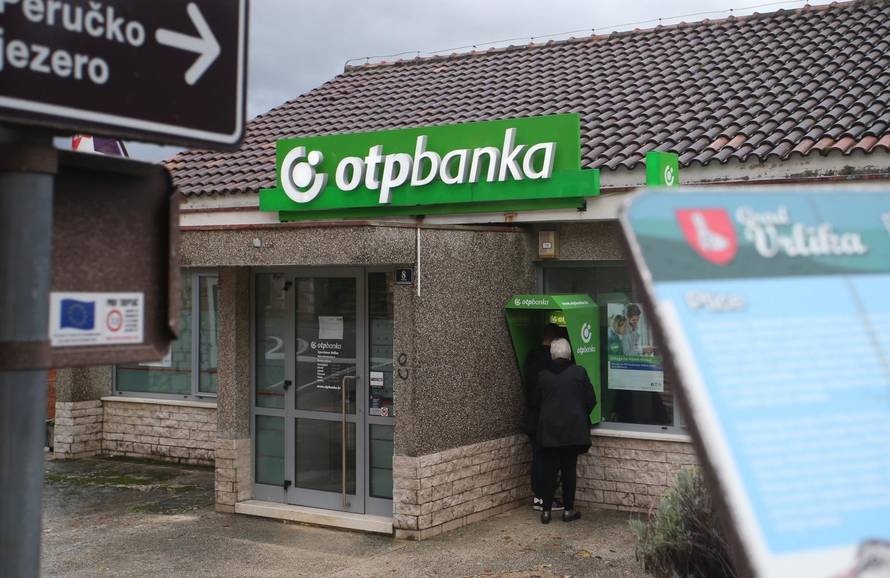 Opljačkana poslovnica OTP banke
