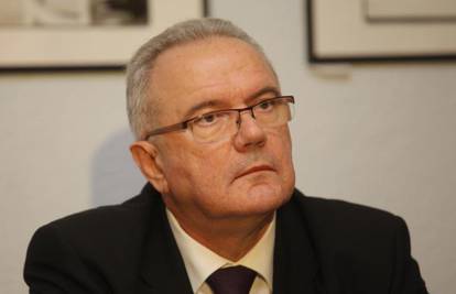 Izabrao ga Barroso: Mimica je prvi hrvatski povjerenik u EK