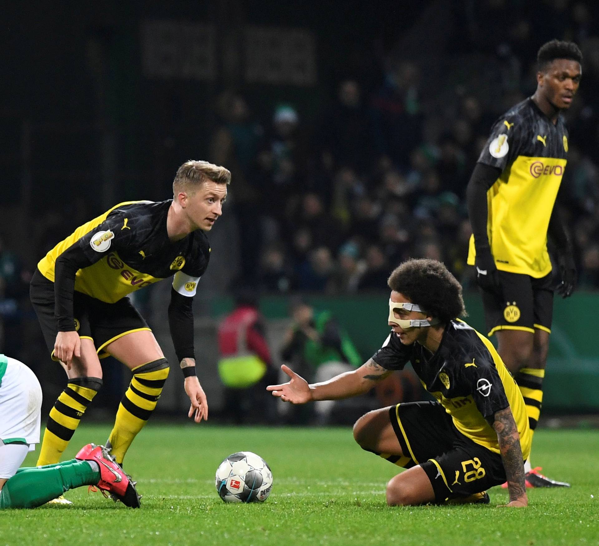 DFB Cup - Third Round - Werder Bremen v Borussia Dortmund