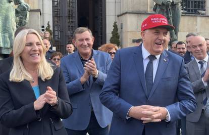 Ovo je teško opisati: Pogledajte kako je Dodik slavio pobjedu Trumpa. Nabavio je i šiltericu