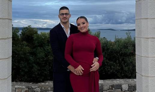 FOTO Ljubavna pri&ccaron;a Barbare i Filipa: Nakon 211 dana se vratili na mjeso svadbe, sad je trudna