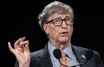 Bill Gates: Svijet bi se trebao vratiti u normalu do kraja 2022.