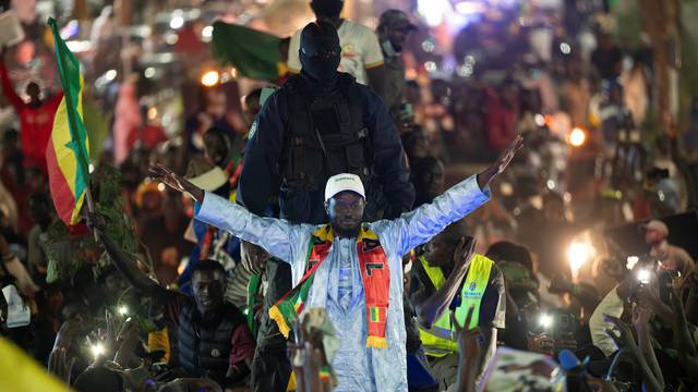 Thousands celebrate release of jailed Senegal opposition leader