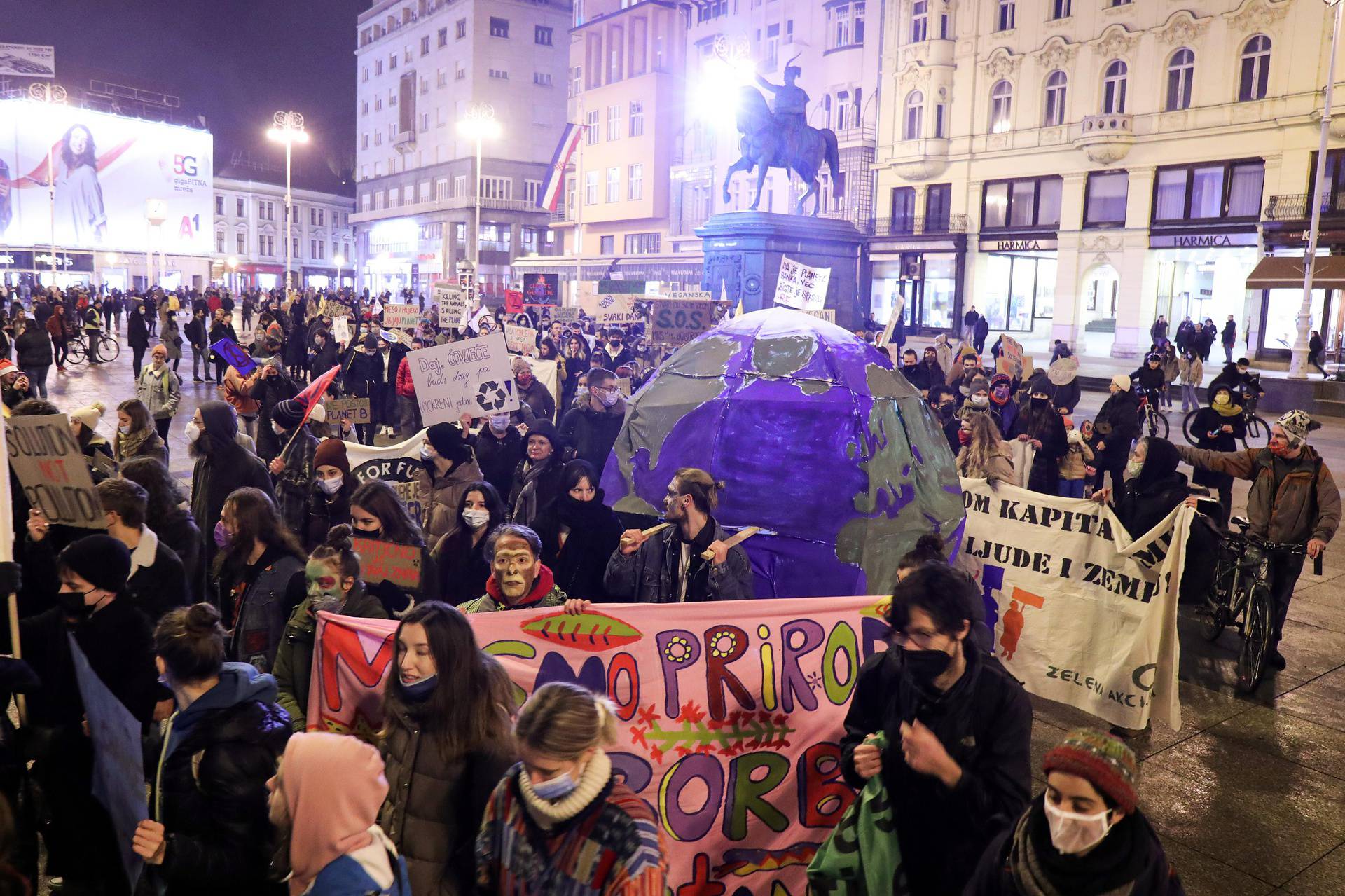 Zagreb: Fridays For Future Croatia organizirao Marš za opstanak