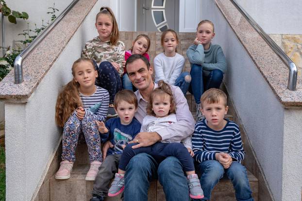 Zadar: Mateo Torić, samohrani otac osmero djece