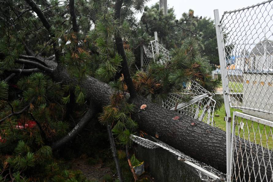 Olujno nevrijeme napravilo veliku štetu u Zagrebu