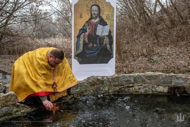 Ukrainian servicemen celebrate Epiphany in Dnipropetrovsk region