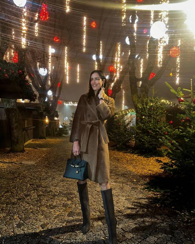 FOTO Trenirala pod bombama u bazenu, ljubila slavne sportaše i postala broj 1. Ovo je njen put...