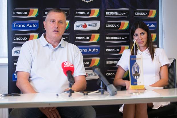 Zagreb: Tomislav Ivković i Antea Kodžoman održali konferenciju NK Lokomotiva