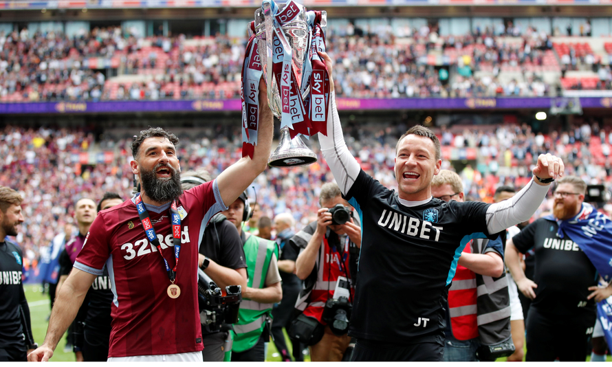 Slave Terry i Kalinić! Aston Villa je izborila Premier ligu