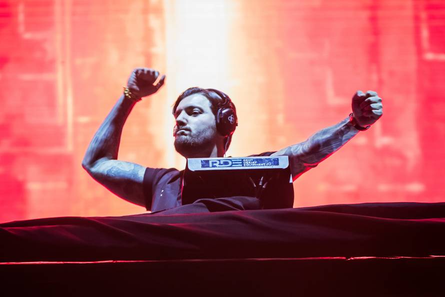 Split - DJ-a Alesso