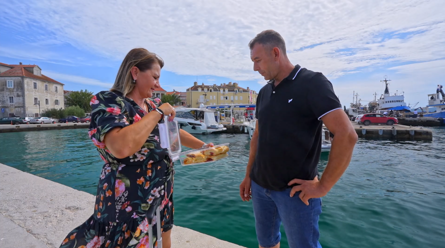 Započela su putovanja farmera i dama, a neki već 'pršte' od romantike: Lijepo je ljubiti ga!