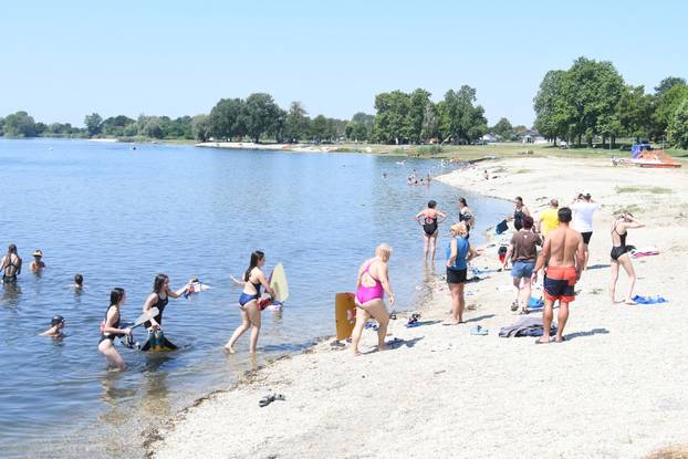 Koprivnica: Jezera Šoderica i Čingi Lingi, omiljena kupališta za Podravce i Bilogorce