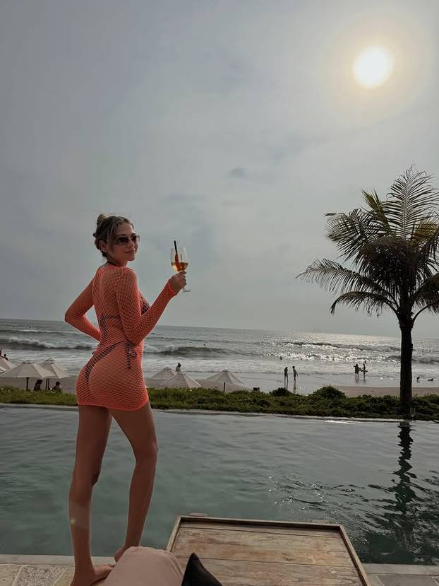 FOTO Turska influencerica upala u probleme zbog zavodljivog imidža: 'Slavim ženstvenost'