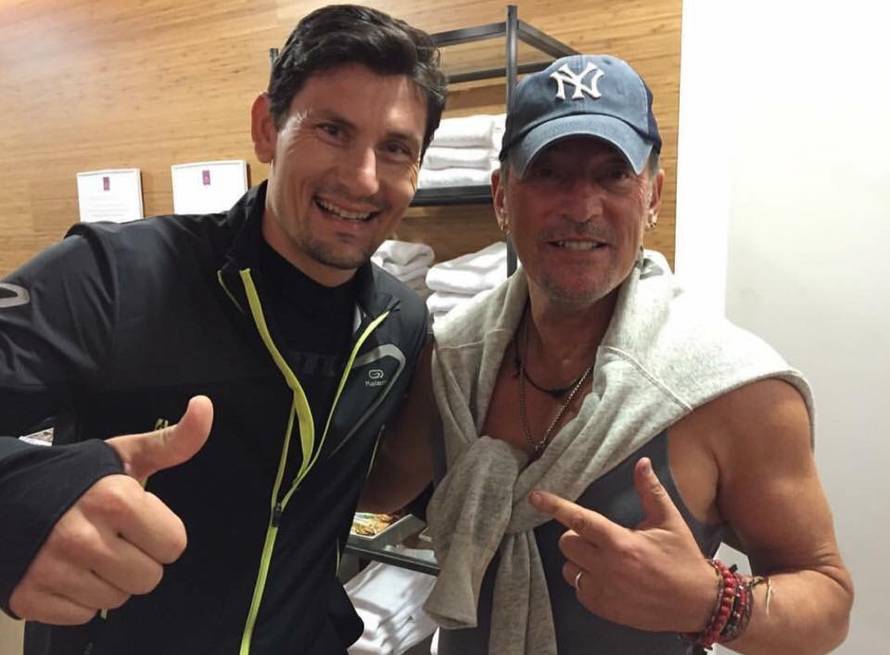 Nisu se zapustili: I u poznim godinama se hvale 'pločicama'