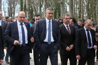 Karamarko zgrožen; Reiner se nada pravdi do pravomoćnosti