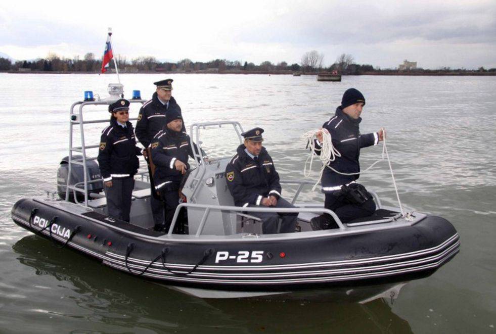 Slovenska policija ima Pitona, 'super moćni' patrolni čamac