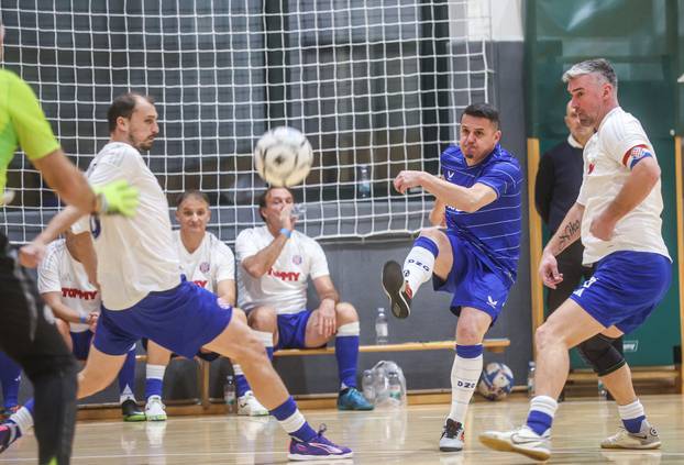 Zagreb: Veterani Dinama i Hajduka odigrali humanitarnu utakmicu