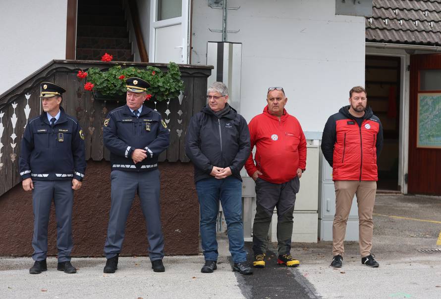 Slovenija: Davor Božinović i slovenski ministar Boštjan Poklukar susreli se u Starim Fužinama zbog zatrpavanja troje Hrvata u lavini