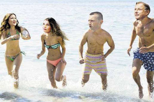 U 7 mjeseci radili su 78 dana. Uskoro idu na odmor od dva mjeseca. Evo gdje ljetuju...