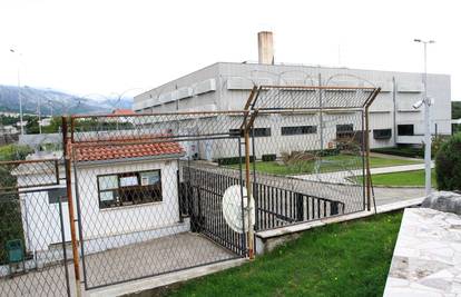 Dio opečenih zatvorenika pustili iz KBC-a Split, dvojica u bolnici, ali više ih ne čuvaju policajci!