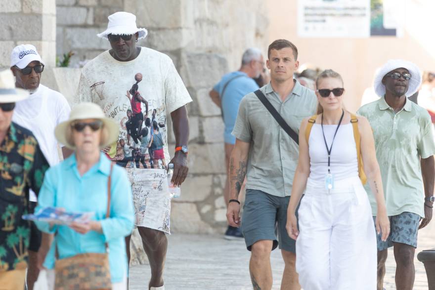 Dubrovnik: Michael Jordan u šetnji gradom