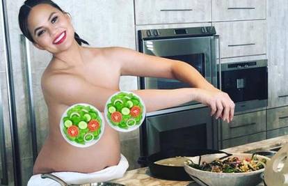 Chrissy Teigen: Dobila sam 20 kila, a ništa nije završilo u guzi