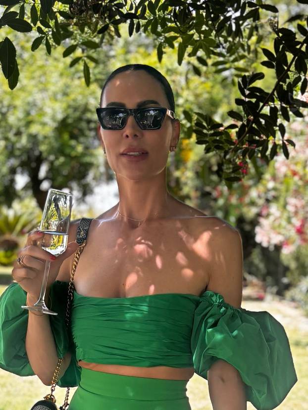 FOTO Španjolska manekenka bila u vezi s Ronaldom, a udala se za brata Sergija Ramosa