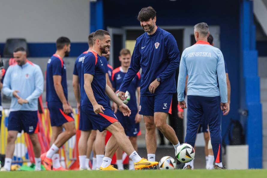 Neuruppin: Trening hrvatske nogometne reprezentacije uo?i utakmice s Italijom